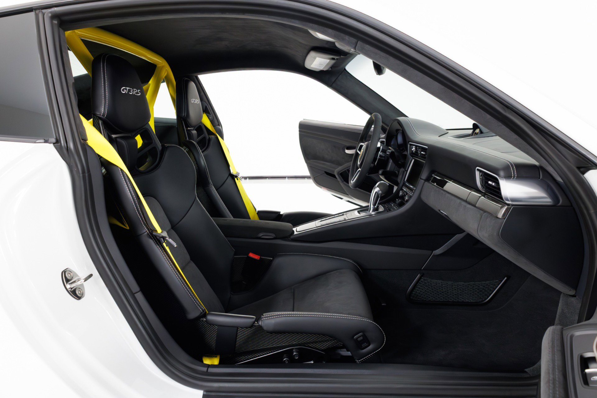 Used 2016 Porsche 911 GT3 RS image 37