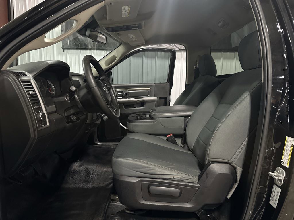 Used 2015 RAM 3500 Tradesman w/ Power & Remote Entry Group image 6