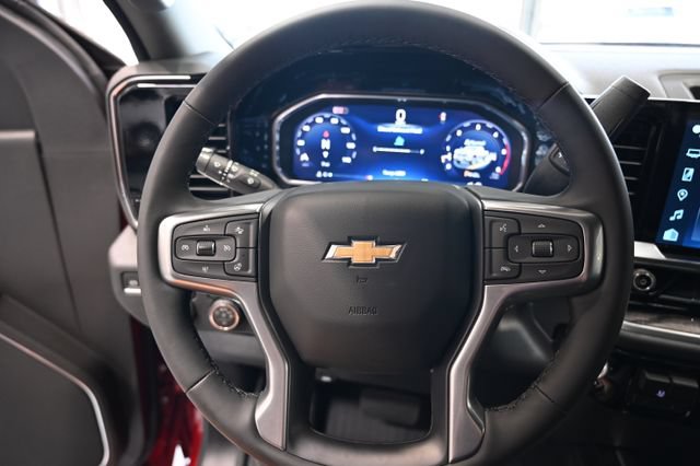 New 2026 Chevrolet Silverado 2500 LTZ w/ LTZ Premium Package AWD/4WD image 24
