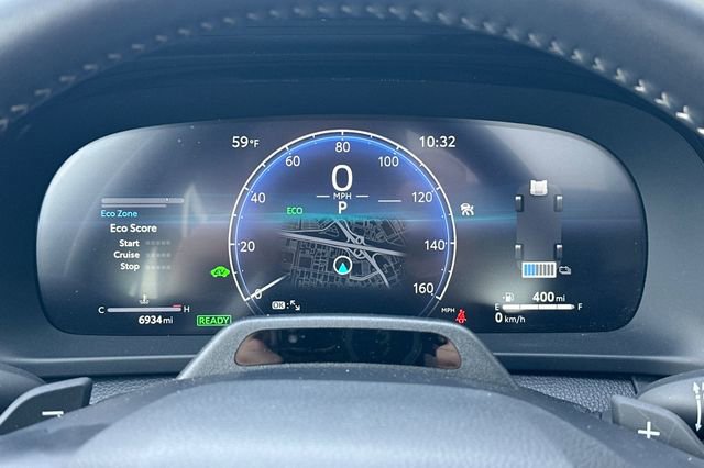 Used 2025 Toyota Crown Signia Limited image 28