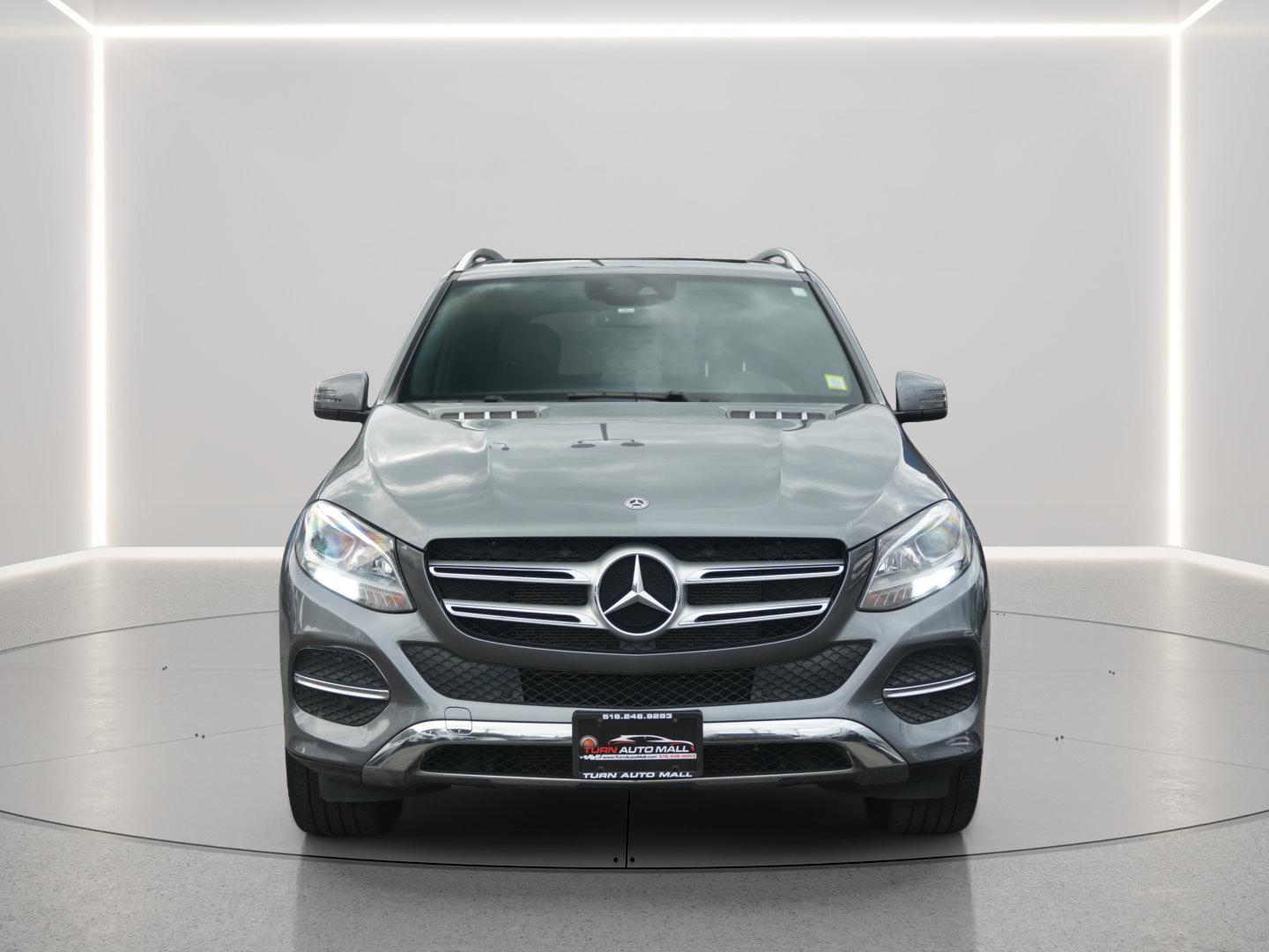 Used 2019 Mercedes-Benz GLE 400 4MATIC w/ Premium 1 Package image 8