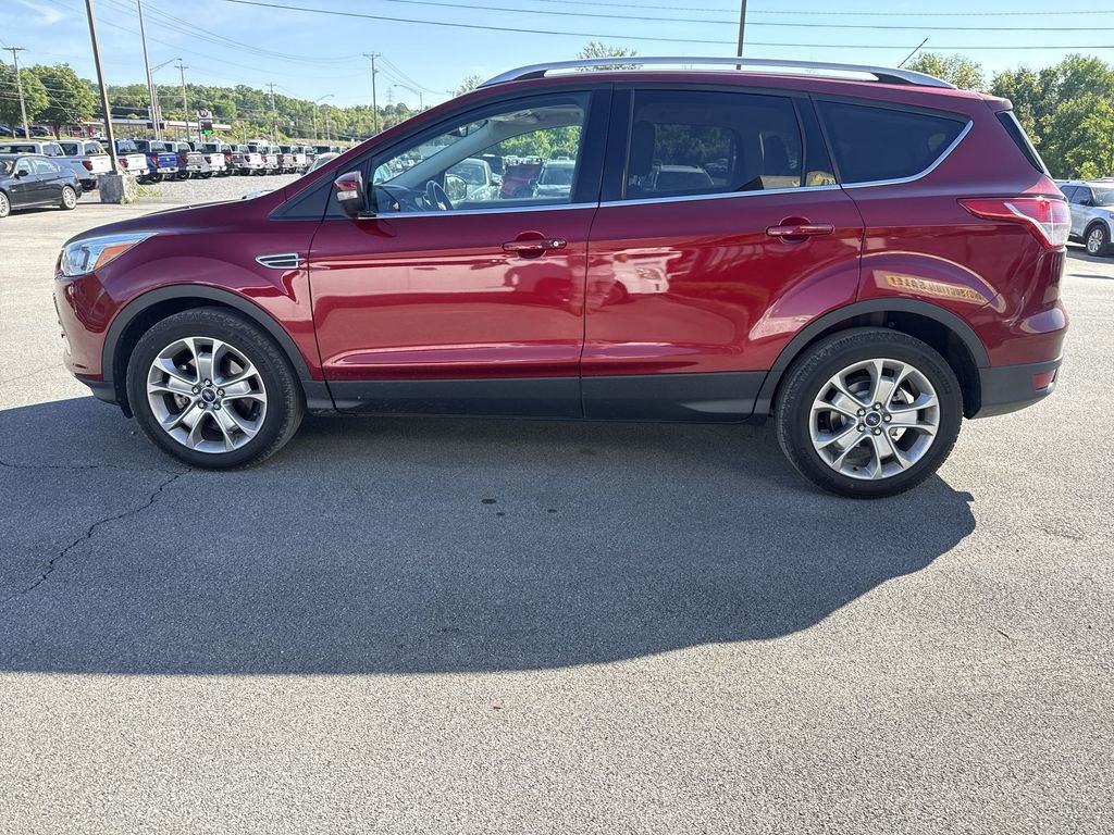 Used 2015 Ford Escape Titanium AWD/4WD image 3