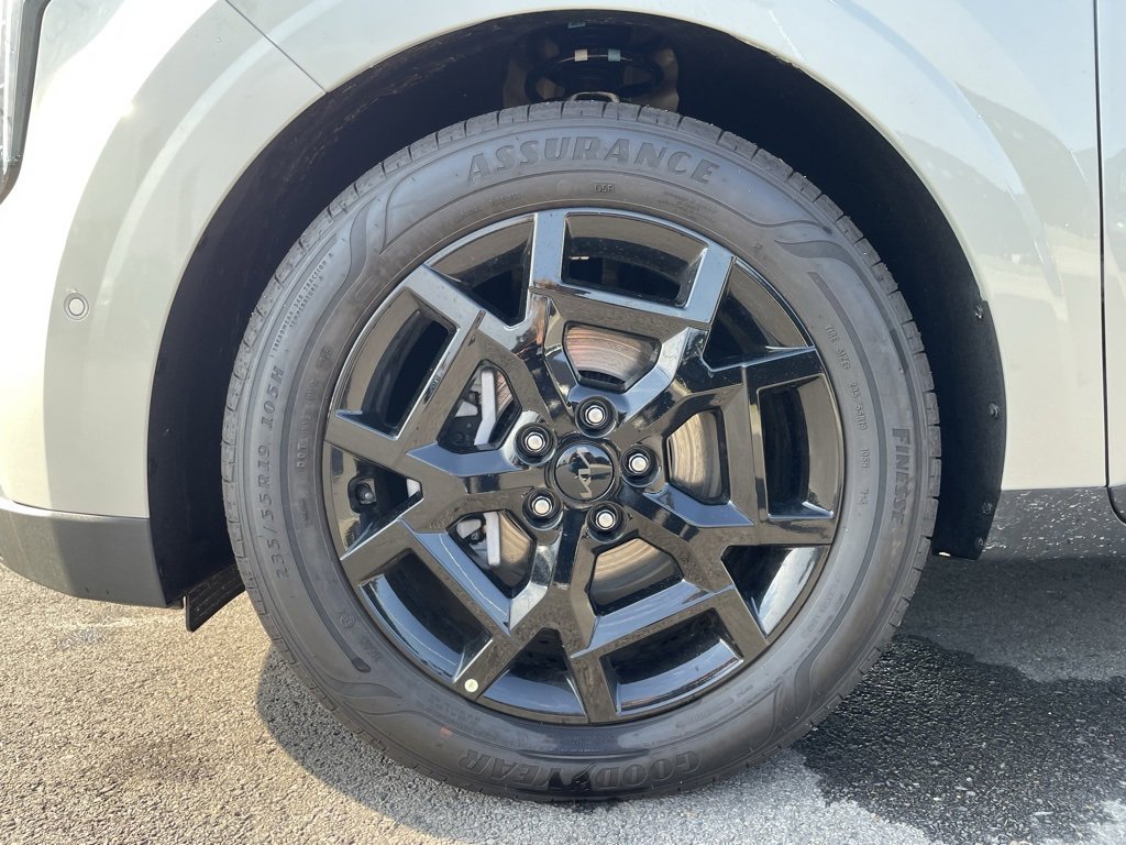 New 2026 Kia Carnival SX w/ SX Dark Edition Package image 35