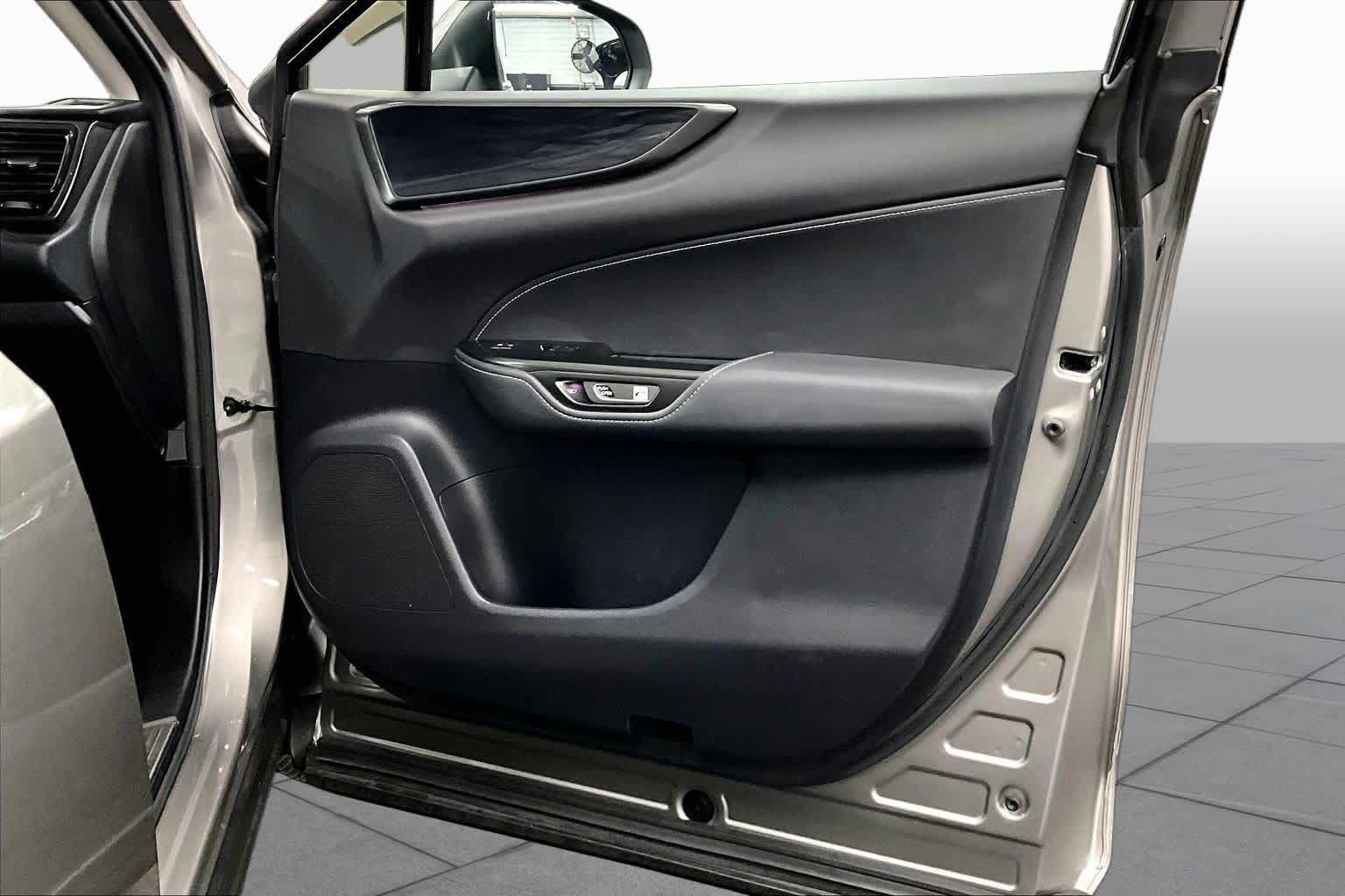 Used 2022 Lexus NX 350h AWD image 23