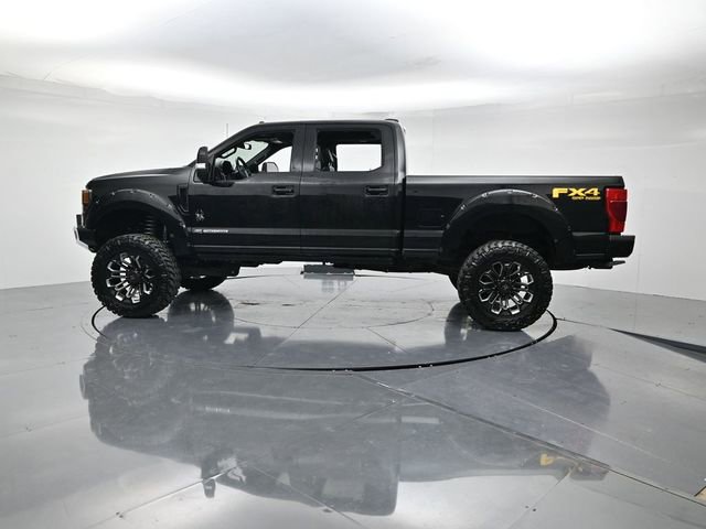 Used 2022 Ford F250 Lariat w/ Black Appearance Package image 7