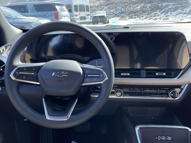 New 2026 Chevrolet Equinox ACTIV w/ Safety and Technology Package image 13