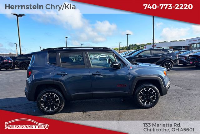 Used 2023 Jeep Renegade Trailhawk AWD/4WD image 36