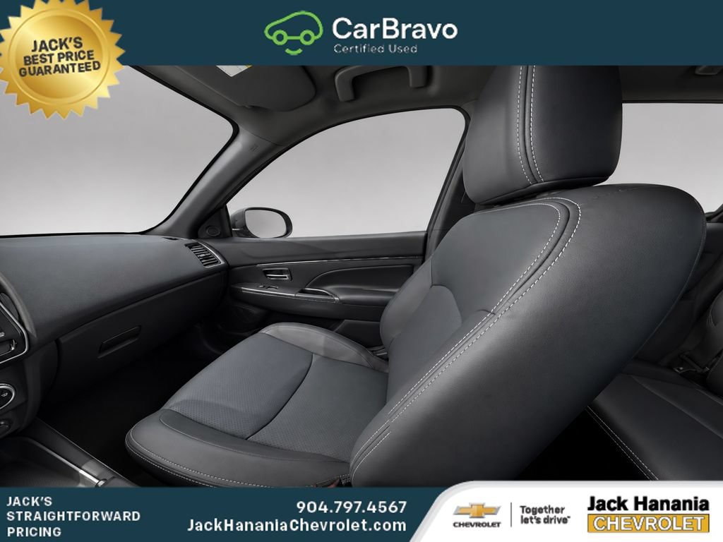 Used 2025 Mitsubishi Outlander Sport SEL AWD/4WD image 11