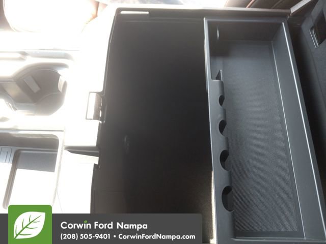 New 2026 Ford F350 4x4 Crew Cab DRW Super Duty image 19