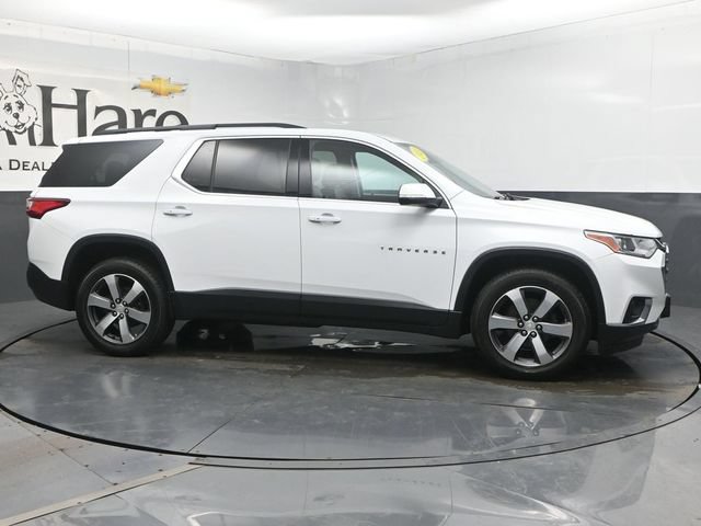 Used 2021 Chevrolet Traverse LT w/ LT Premium Package AWD/4WD image 52