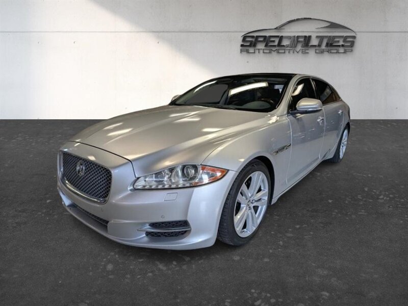 Used 2012 Jaguar XJ L RWD image 5