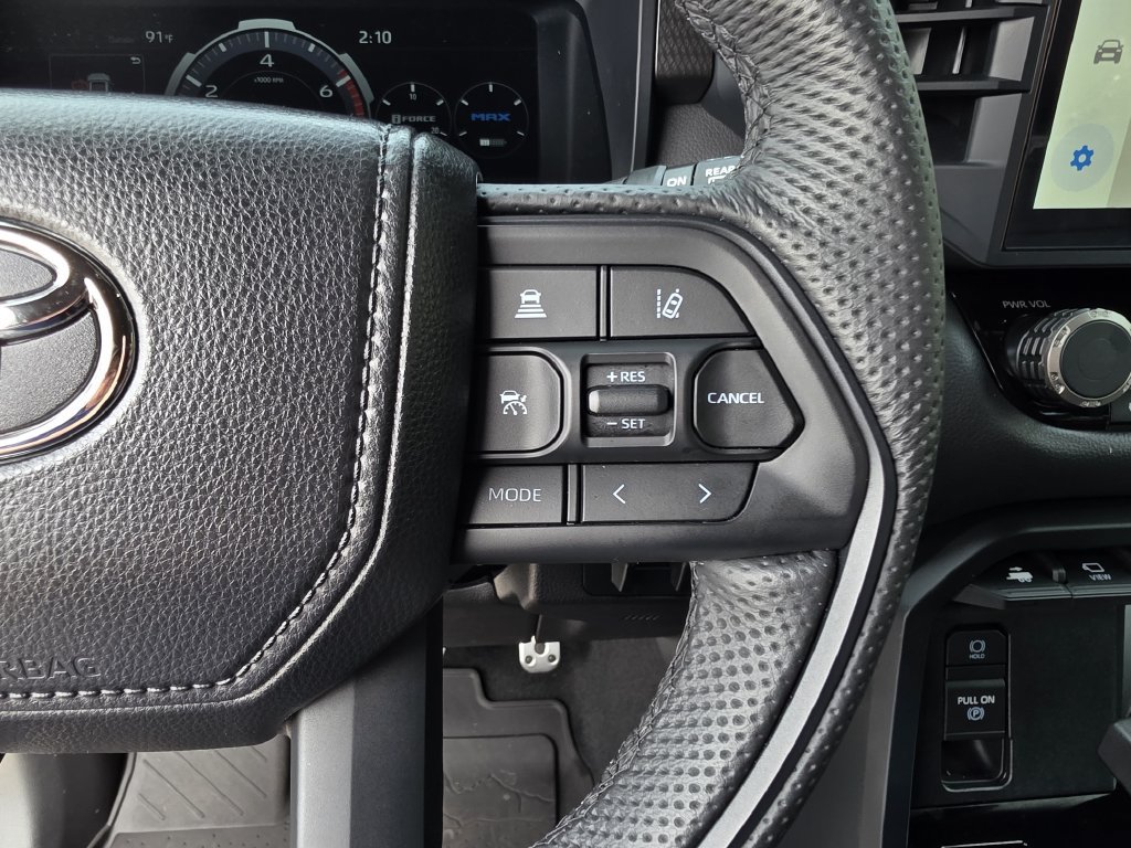 Used 2026 Toyota Sequoia TRD Pro AWD/4WD image 31