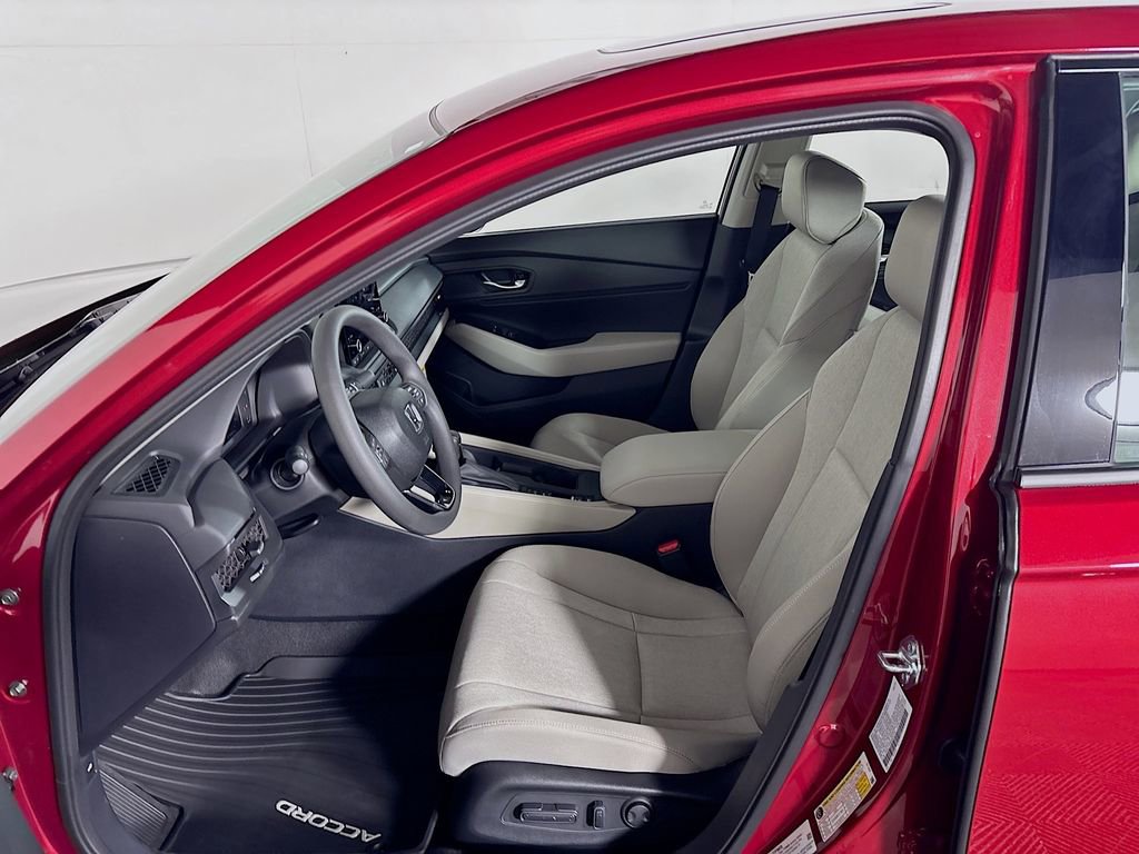 New 2025 Honda Accord SE image 12