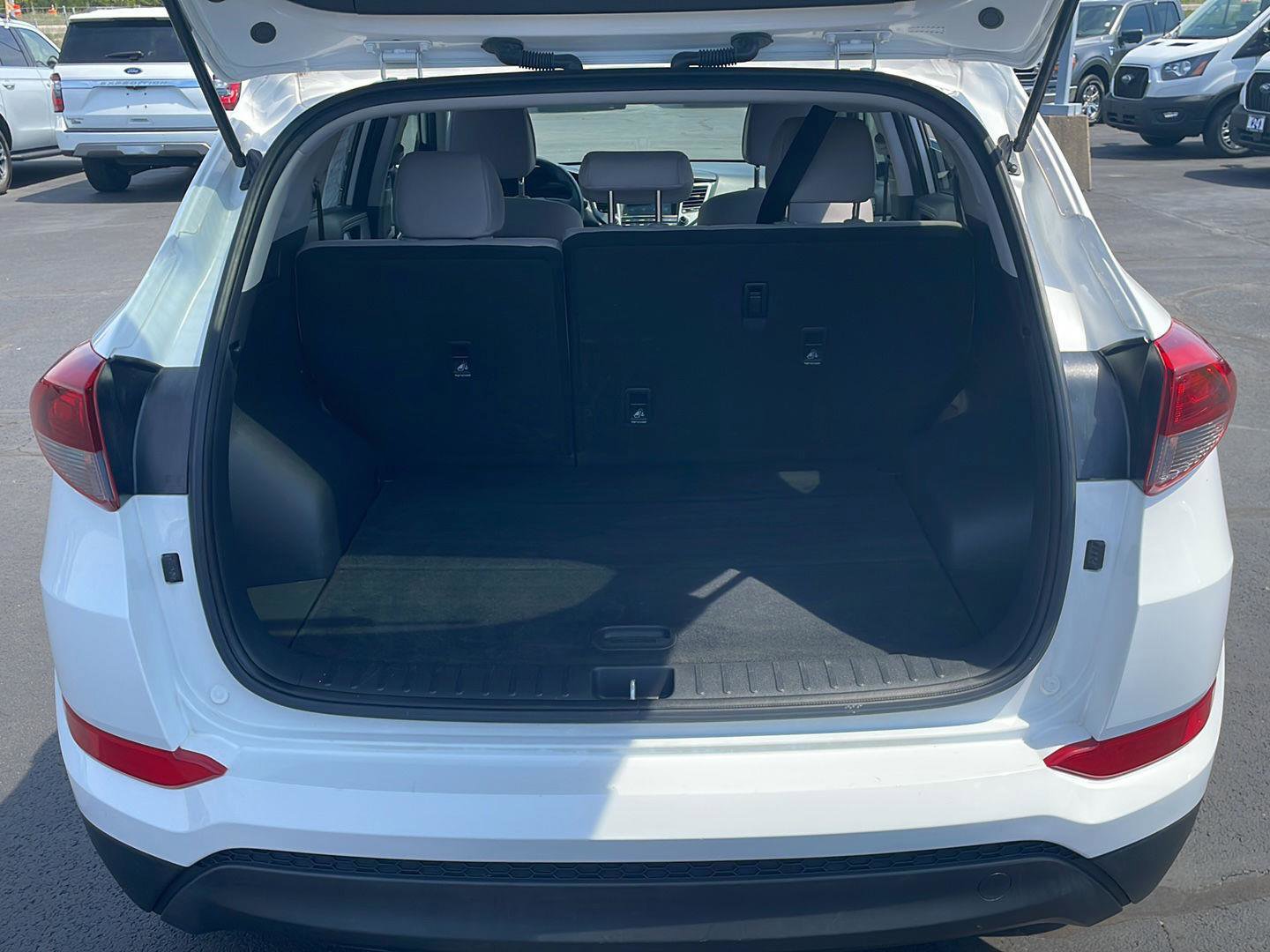 Used 2018 Hyundai Tucson SEL AWD/4WD image 28