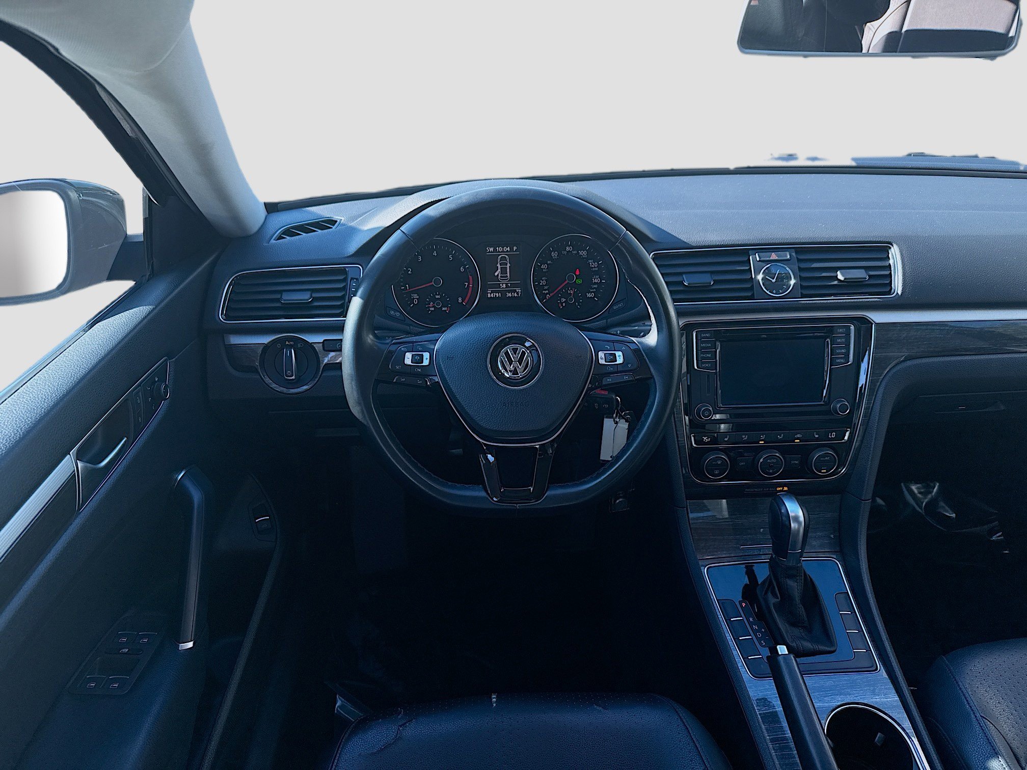 Used 2016 Volkswagen Passat 1.8T SE image 21