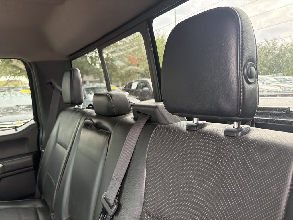 Used 2016 Ford F150 Lariat image 11