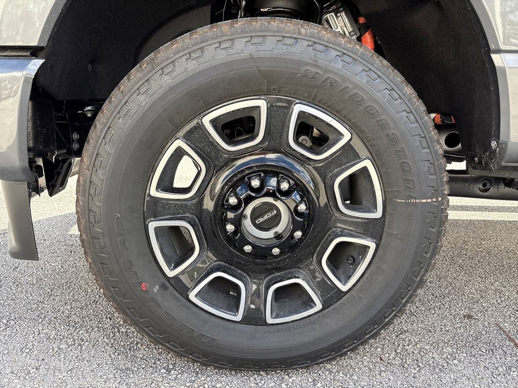New 2026 Ford F350 Platinum image 15