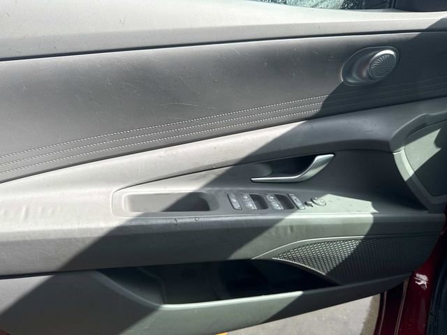 Used 2024 Hyundai Elantra SEL image 24