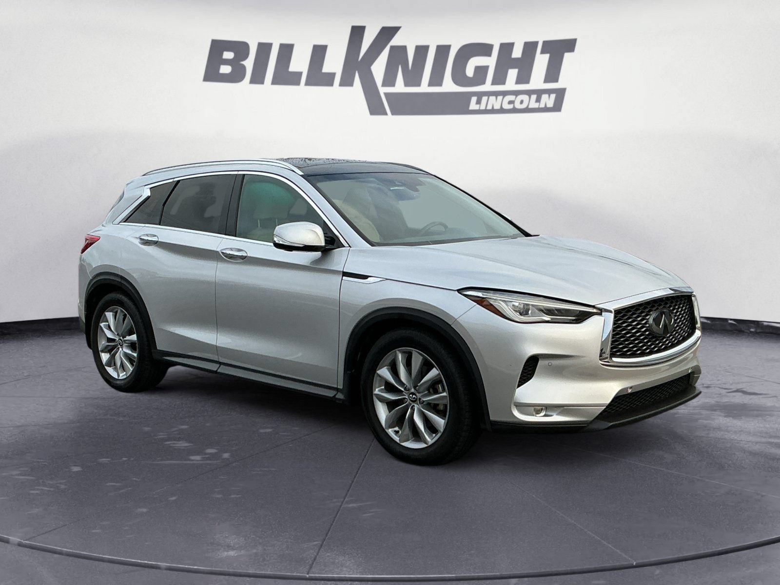 Used 2019 INFINITI QX50 Essential w/ Proactive Package AWD/4WD image 7