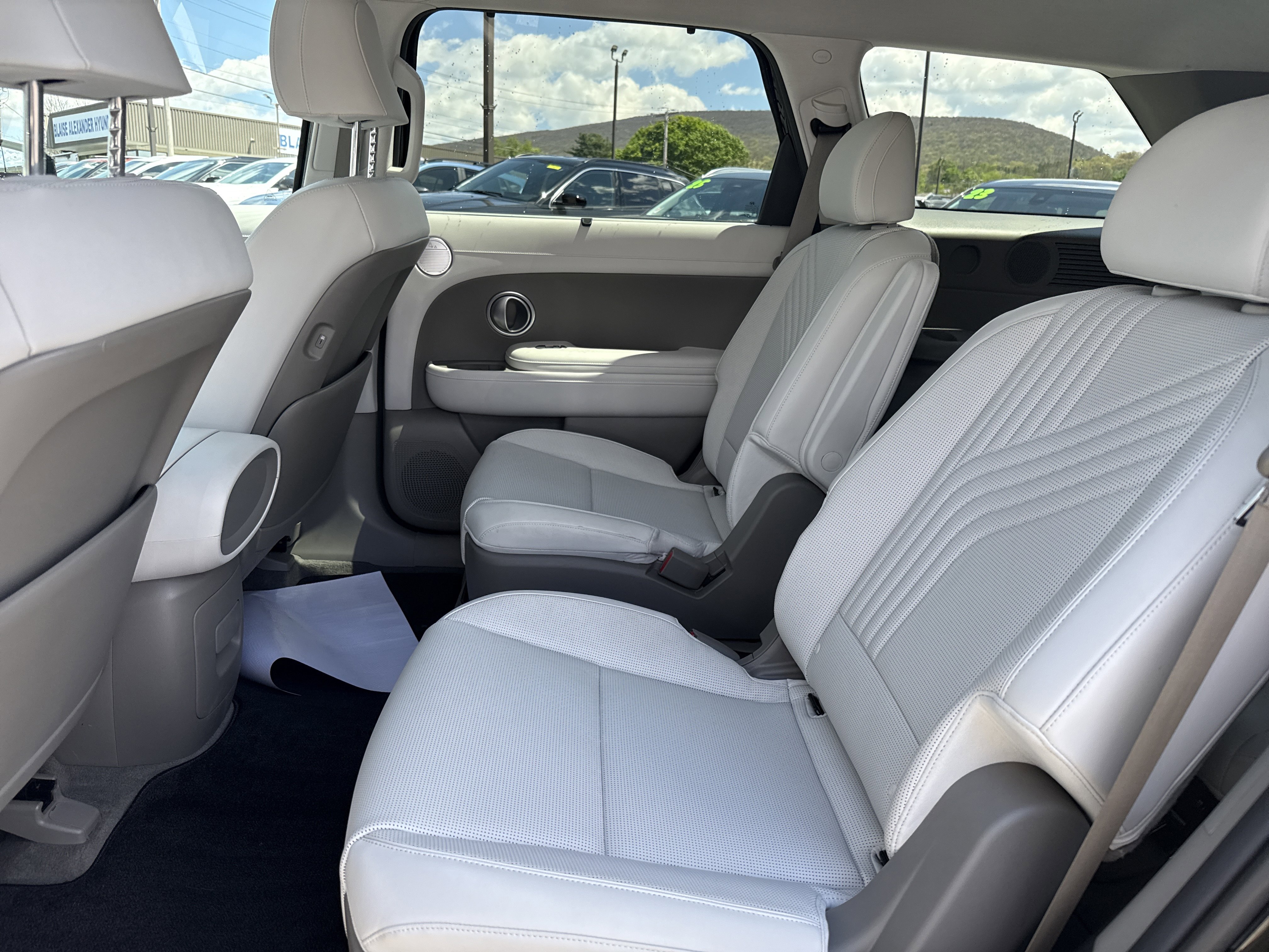 Used 2026 Hyundai Palisade SEL AWD/4WD image 18
