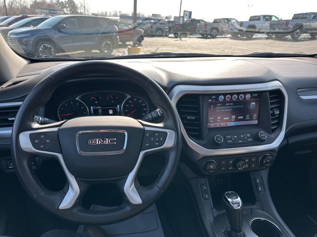 Used 2018 GMC Acadia SLT image 19