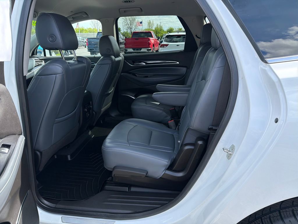 Used 2021 Buick Enclave Essence AWD/4WD image 22