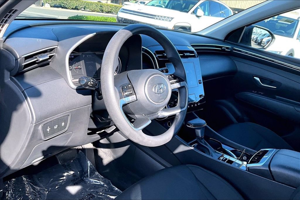 Certified 2024 Hyundai Tucson SEL FWD image 10