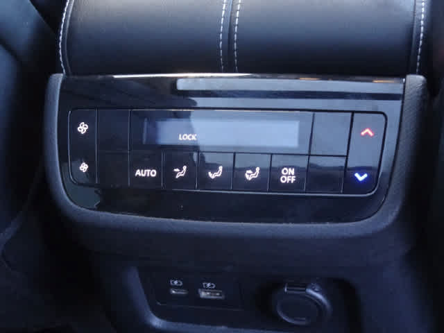 Used 2023 INFINITI QX60 Luxe w/ Performance Audio Package AWD/4WD image 16