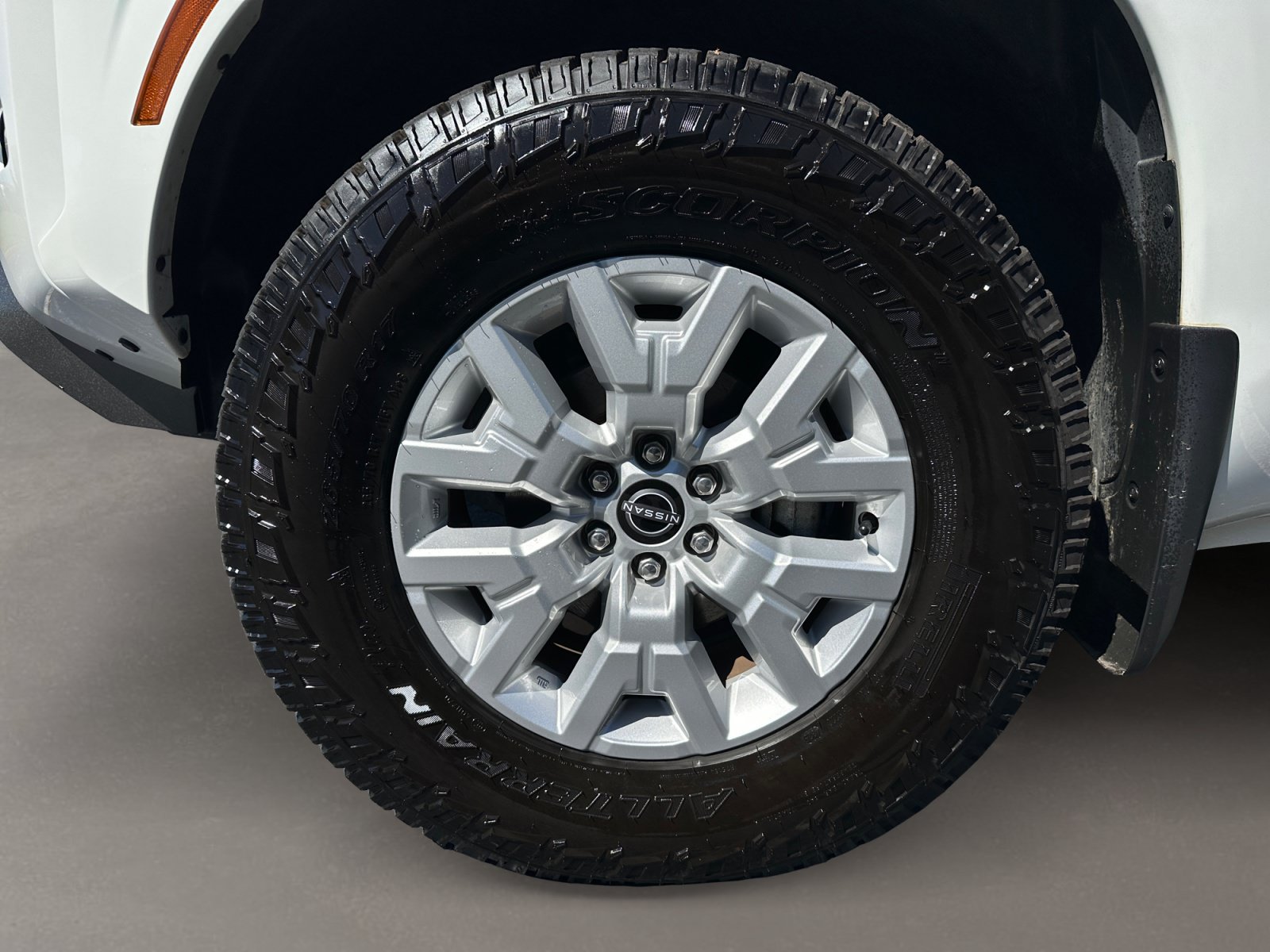 Used 2023 Nissan Frontier SV w/ Technology Package AWD/4WD image 10