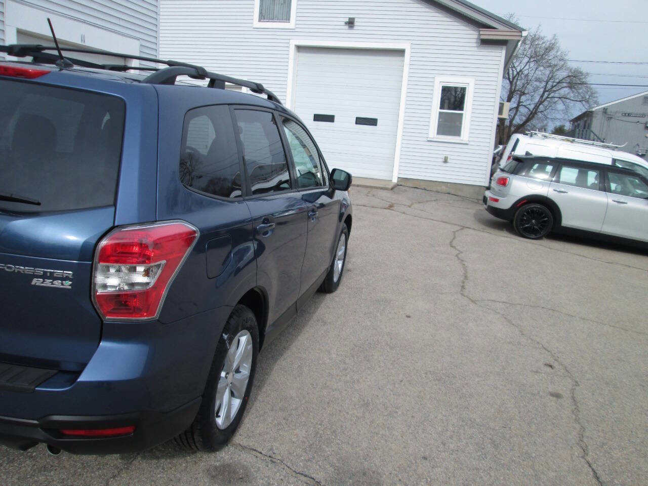 Used 2014 Subaru Forester 2.5i Premium image 8