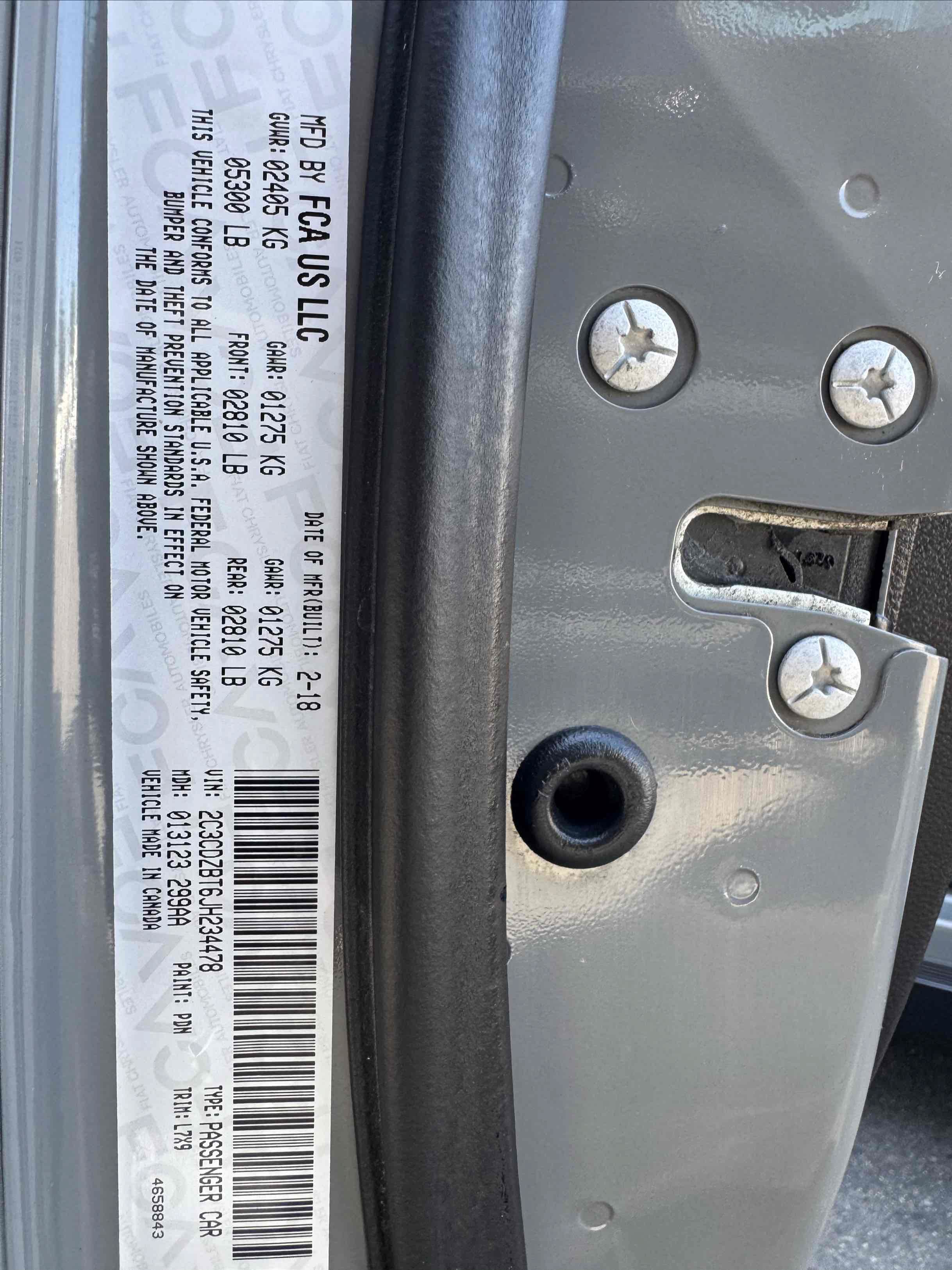Used 2018 Dodge Challenger R/T RWD image 19