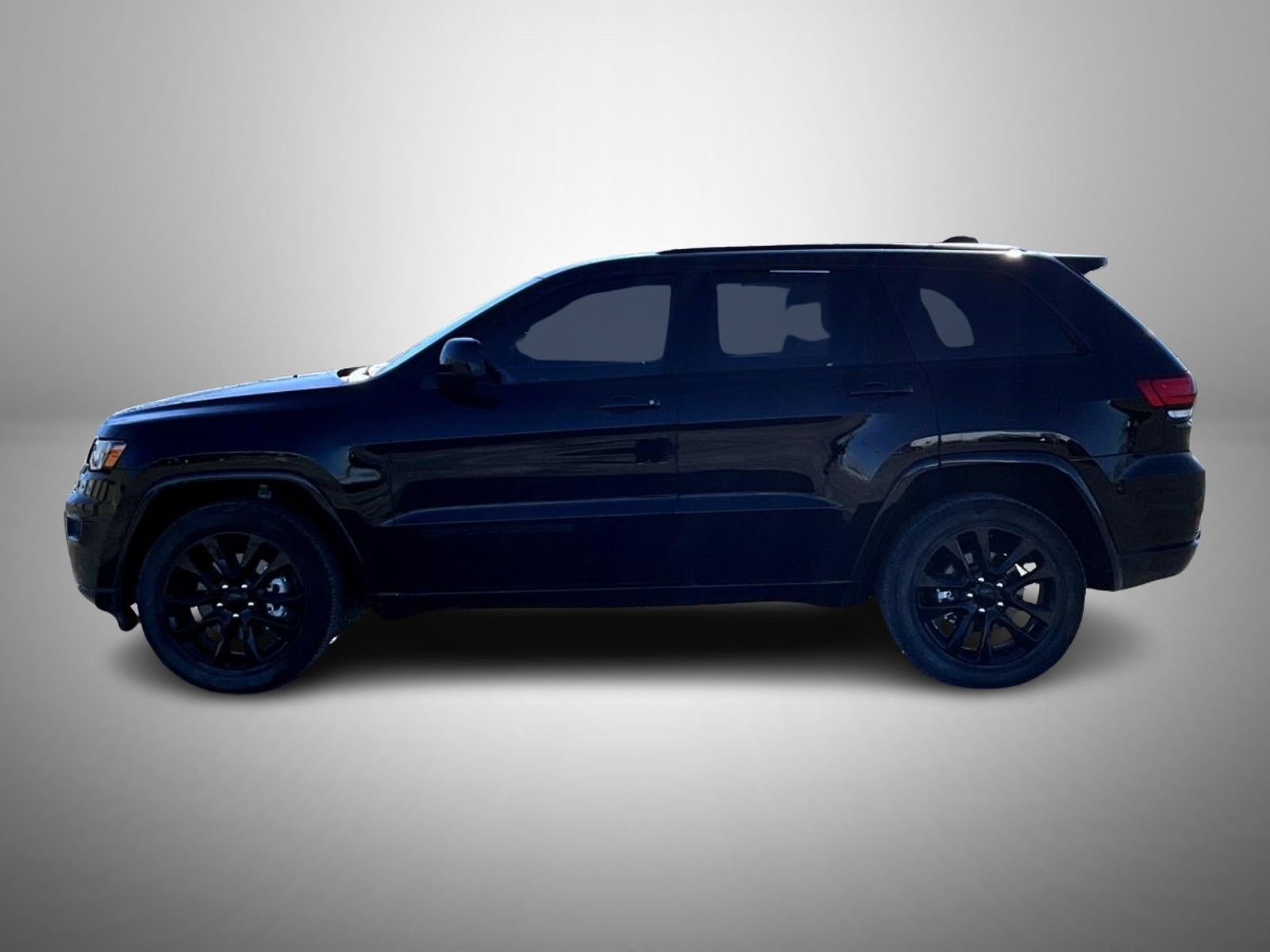 Certified 2021 Jeep Grand Cherokee Laredo X image 8