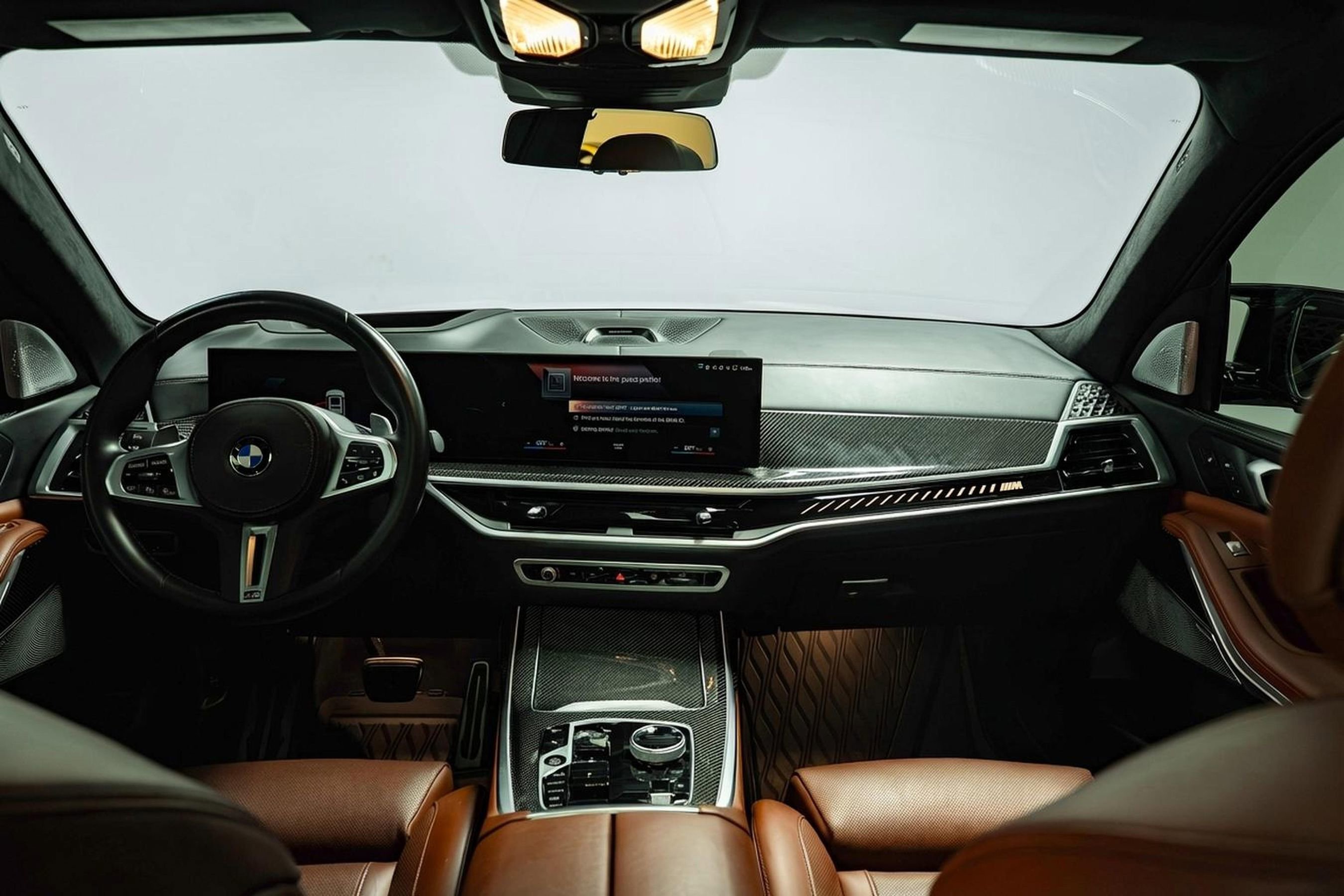 Used 2023 BMW X7 M60i w/ Executive Package image 4