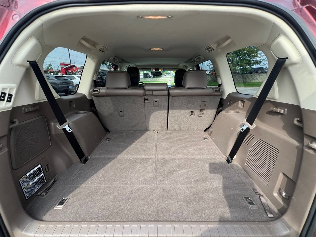 Used 2011 Lexus GX 460 Premium AWD/4WD image 24