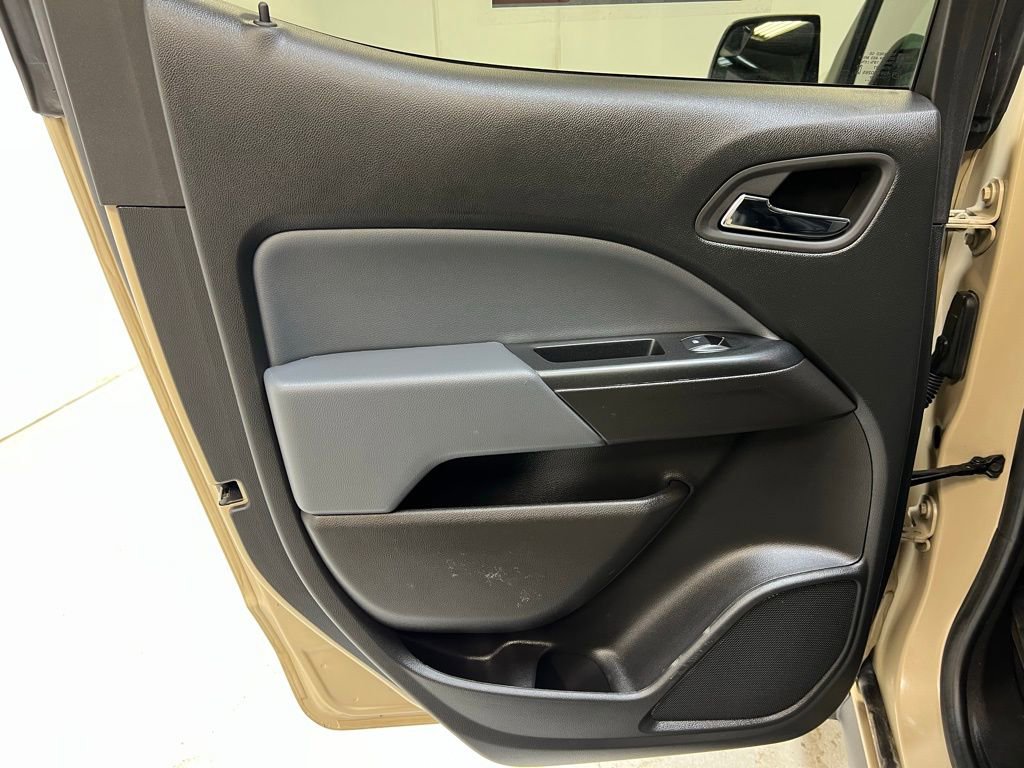 Used 2022 Chevrolet Colorado Z71 AWD/4WD image 26