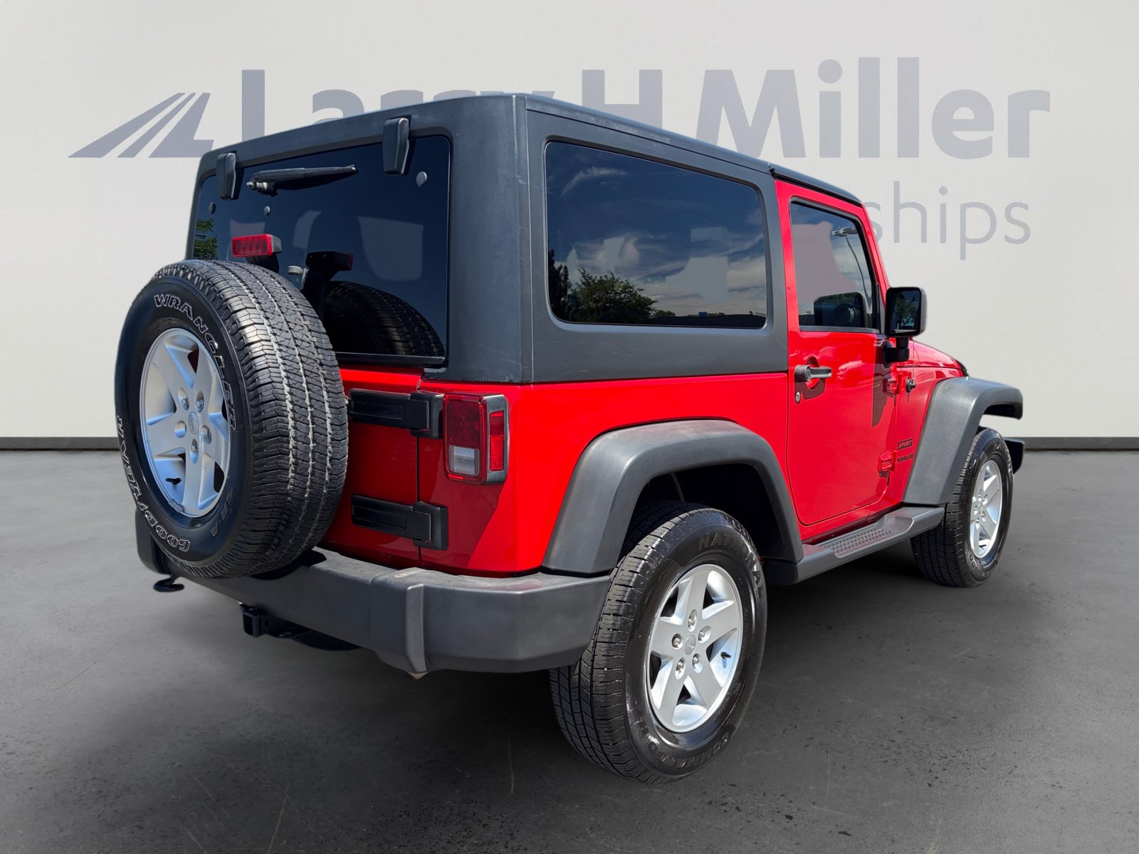Used 2014 Jeep Wrangler Sport w/ Quick Order Package 24S AWD/4WD image 5