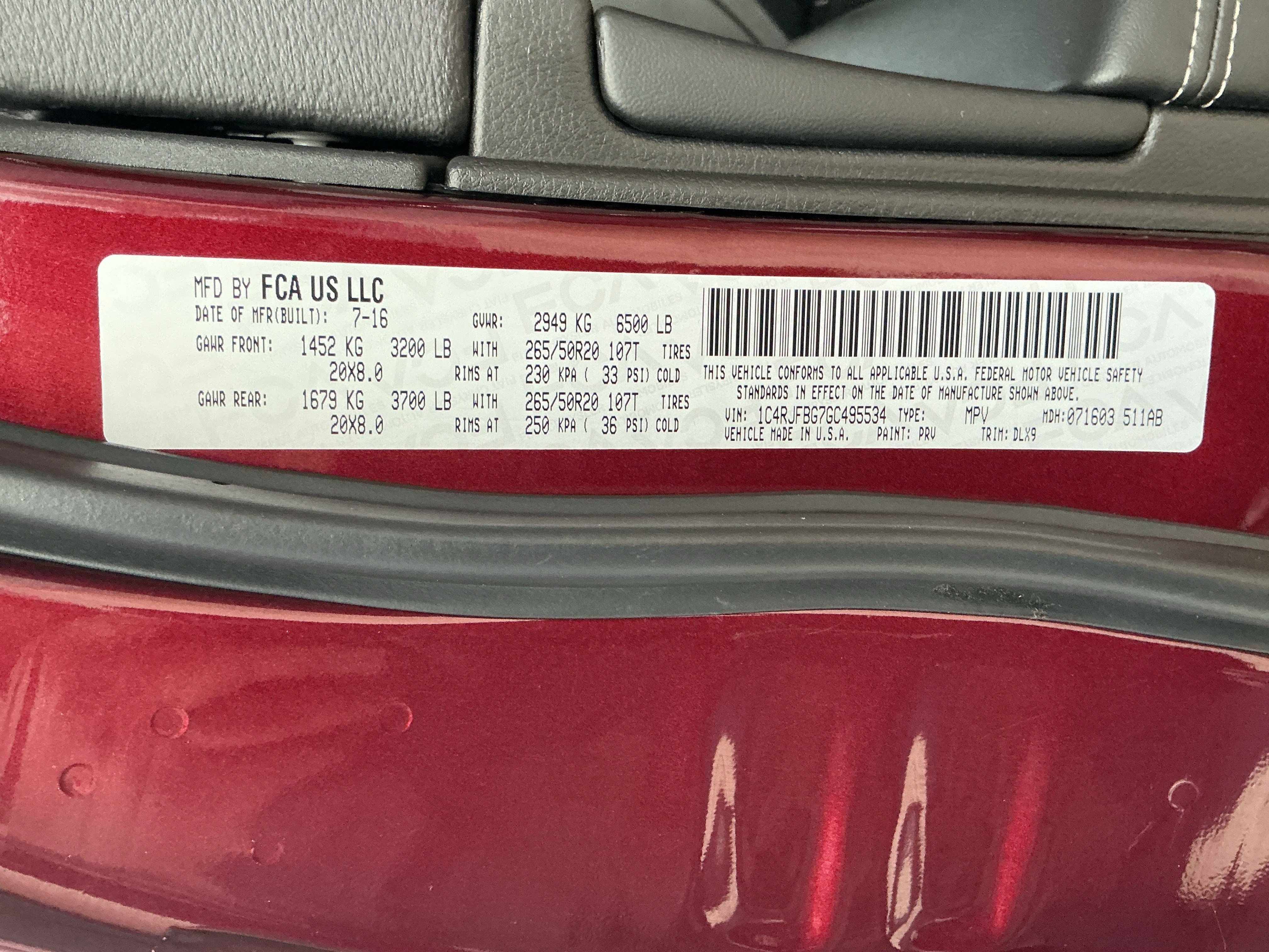 Used 2016 Jeep Grand Cherokee Limited w/ Luxury Group II image 25