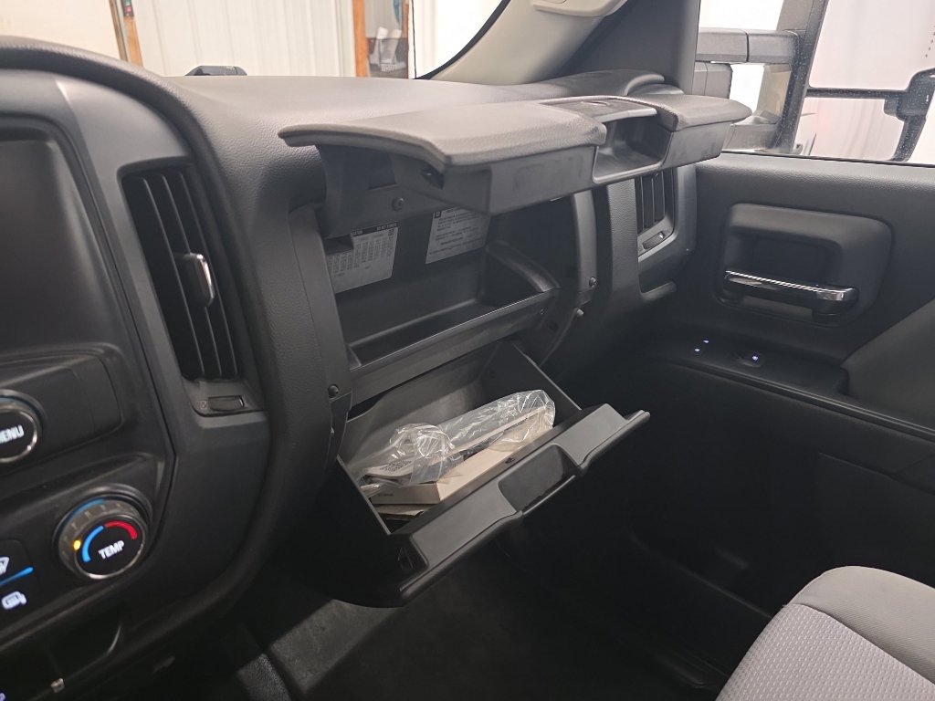 Used 2016 Chevrolet Silverado 2500 W/T w/ WT Convenience Package AWD/4WD image 19