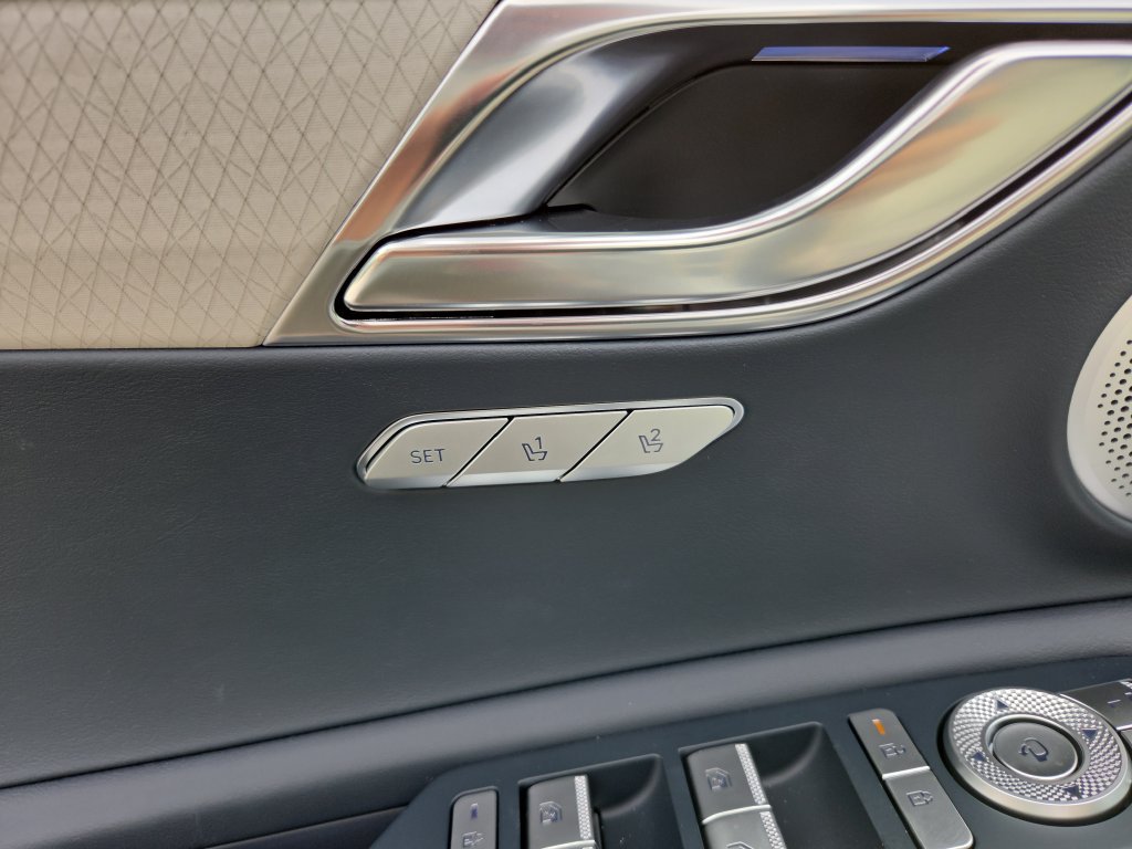 New 2027 Genesis GV80 3.5T Prestige AWD/4WD image 18