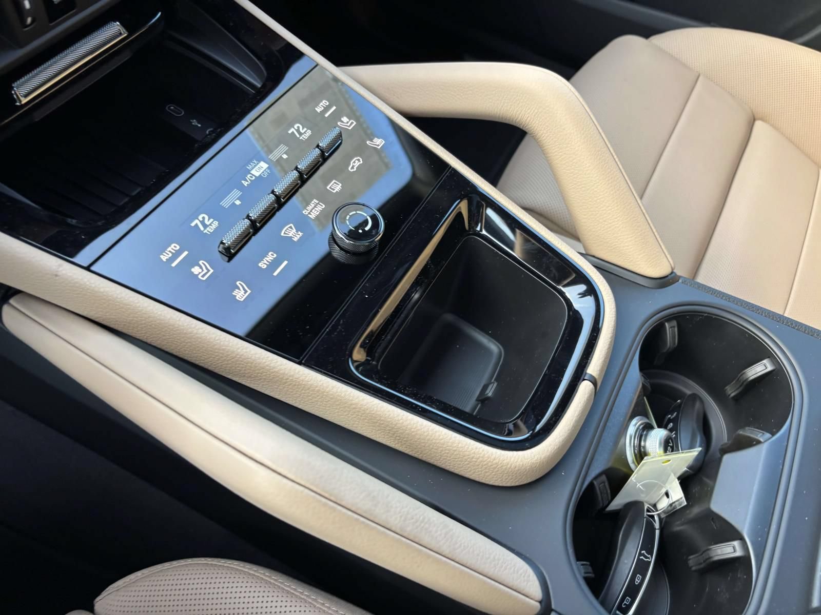 New 2026 Porsche Cayenne S AWD/4WD image 34