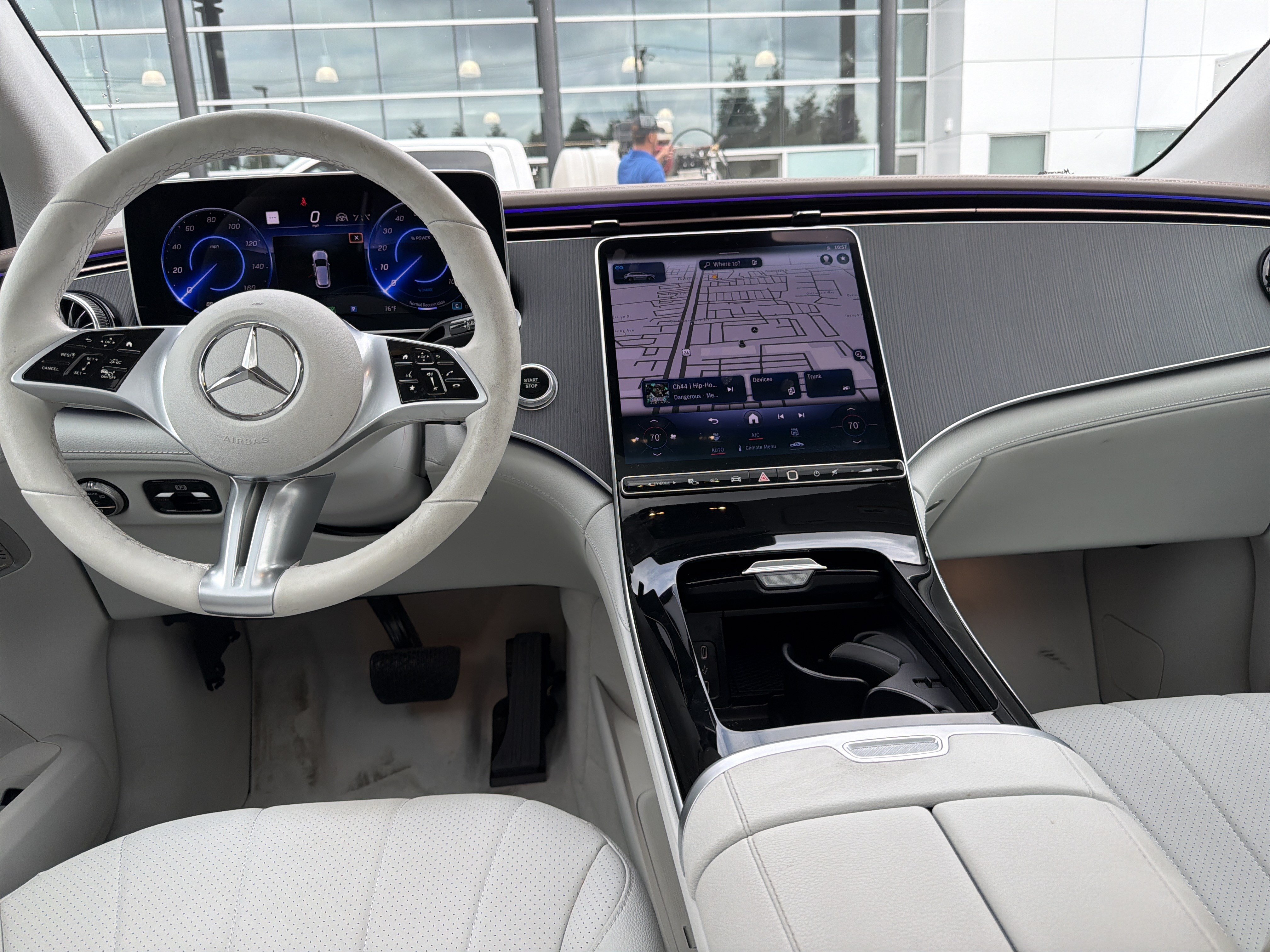 Certified 2025 Mercedes-Benz EQE 350+ 4MATIC SUV w/ Driver Assistance Package image 30
