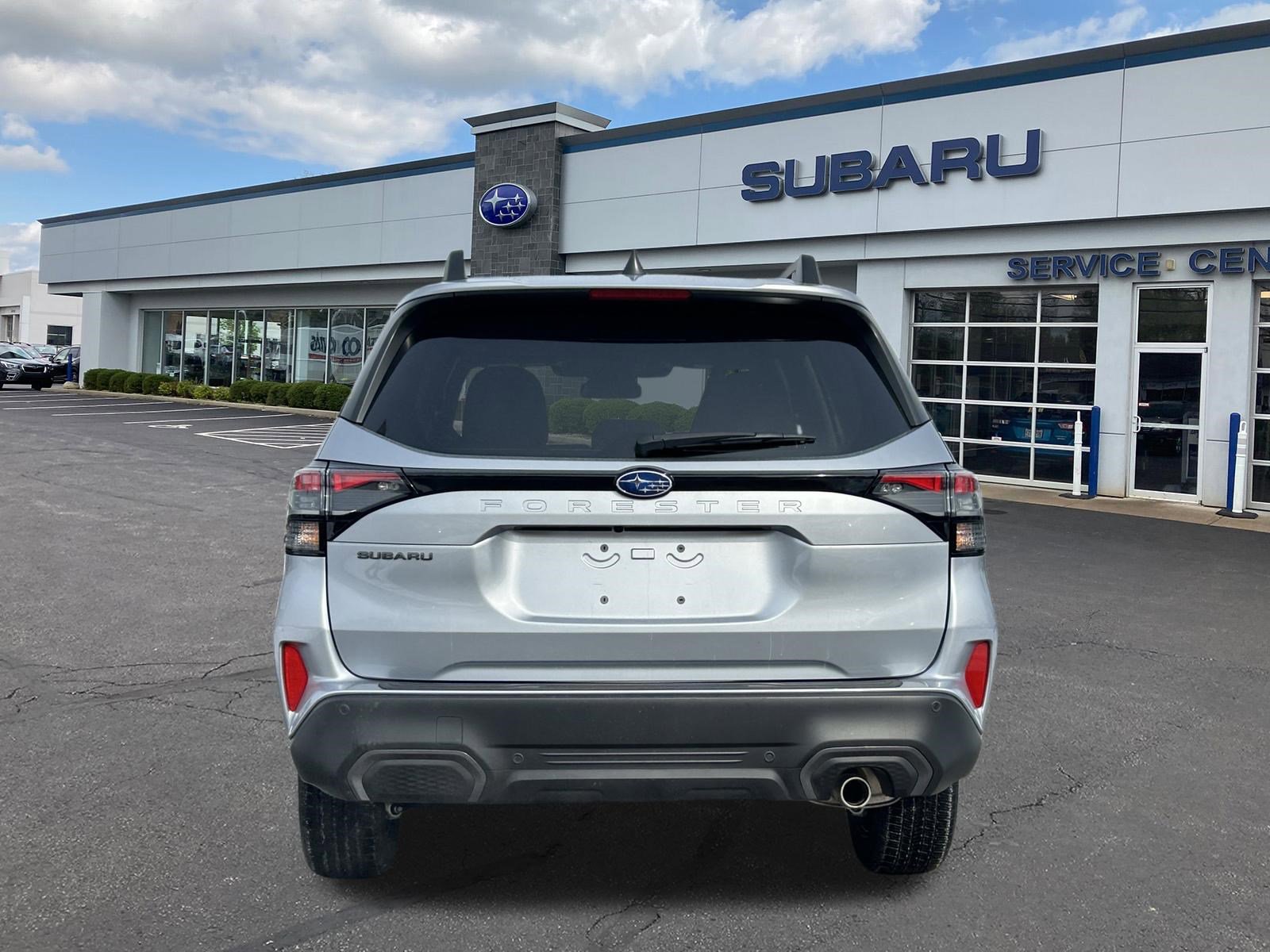 Certified 2025 Subaru Forester Limited image 6