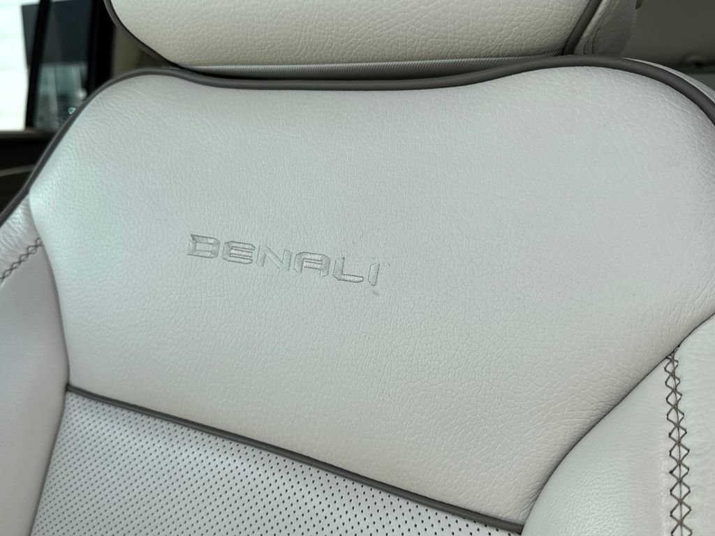 Certified 2023 GMC Yukon XL Denali AWD/4WD image 14