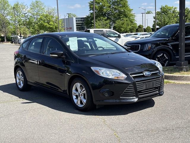 Used 2013 Ford Focus SE FWD image 1