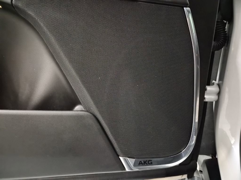 Used 2021 Cadillac Escalade Sport Platinum w/ Heavy-Duty Trailer Package image 20