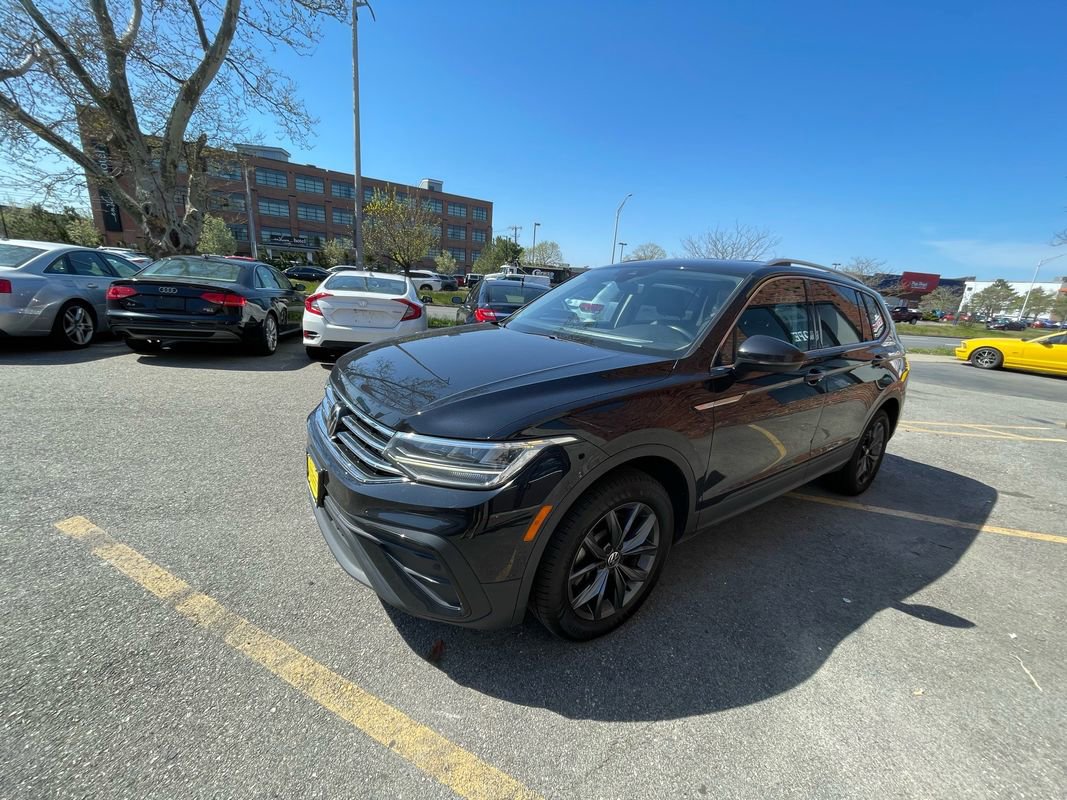 Used 2022 Volkswagen Tiguan SE AWD/4WD image 6
