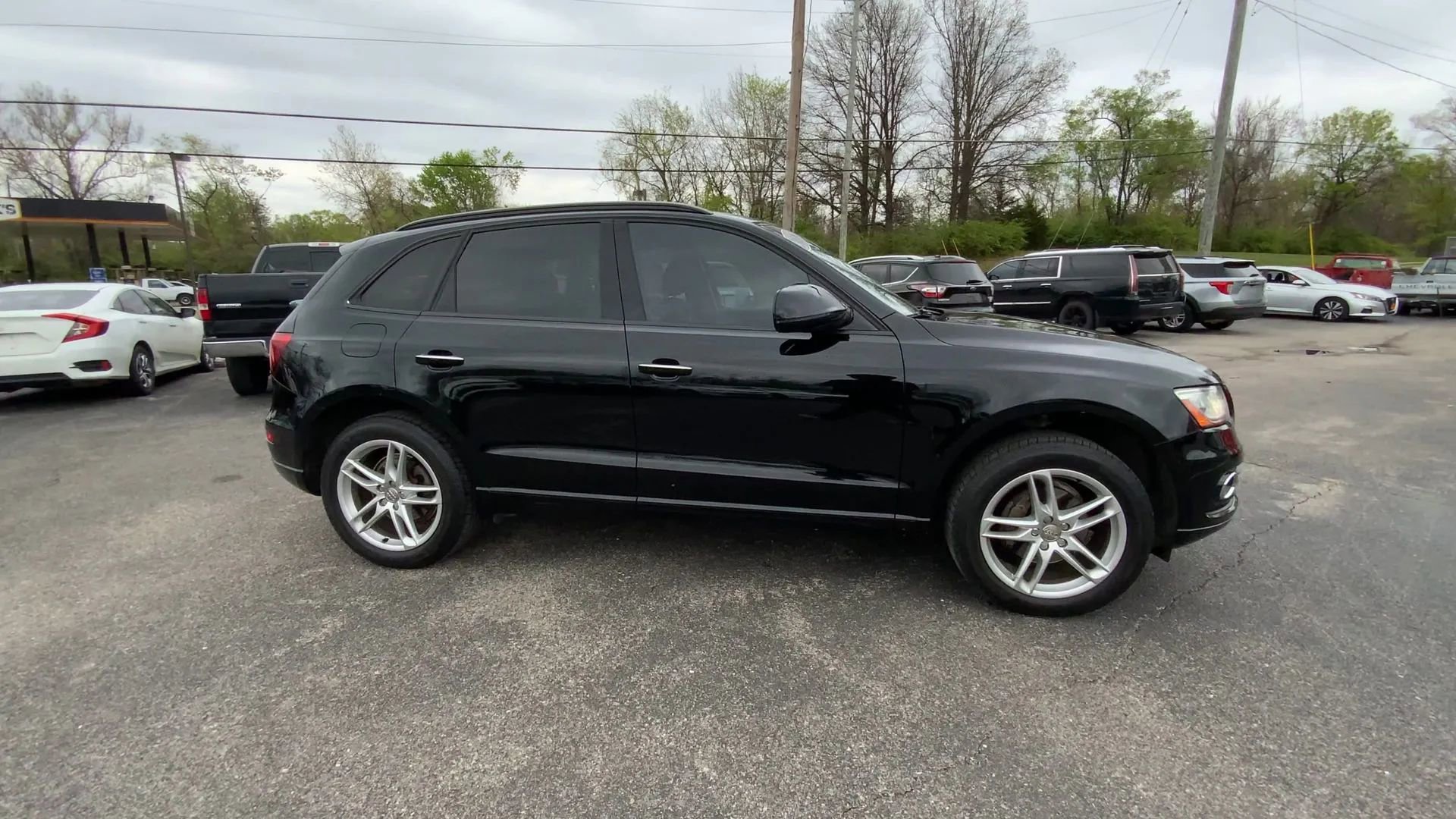 Used 2016 Audi Q5 2.0T Premium Plus w/ Technology Package image 9