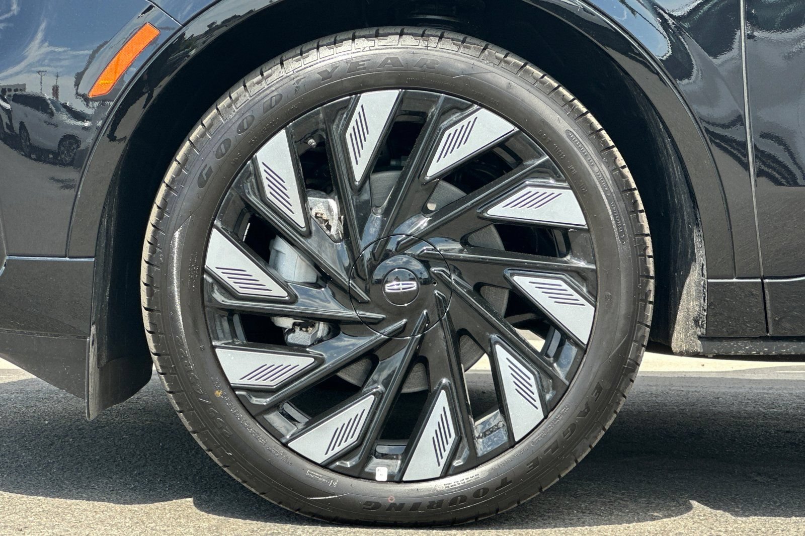 New 2026 Lincoln Nautilus Reserve w/ Jet Appearance Package AWD/4WD image 25