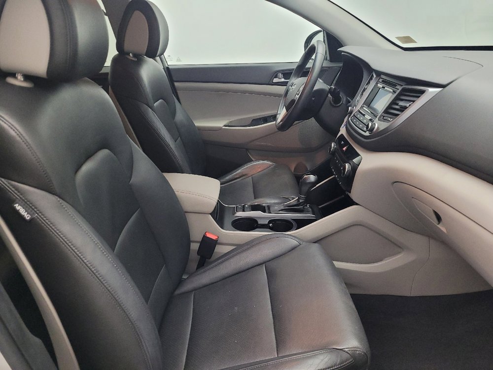 Used 2017 Hyundai Tucson Sport image 21