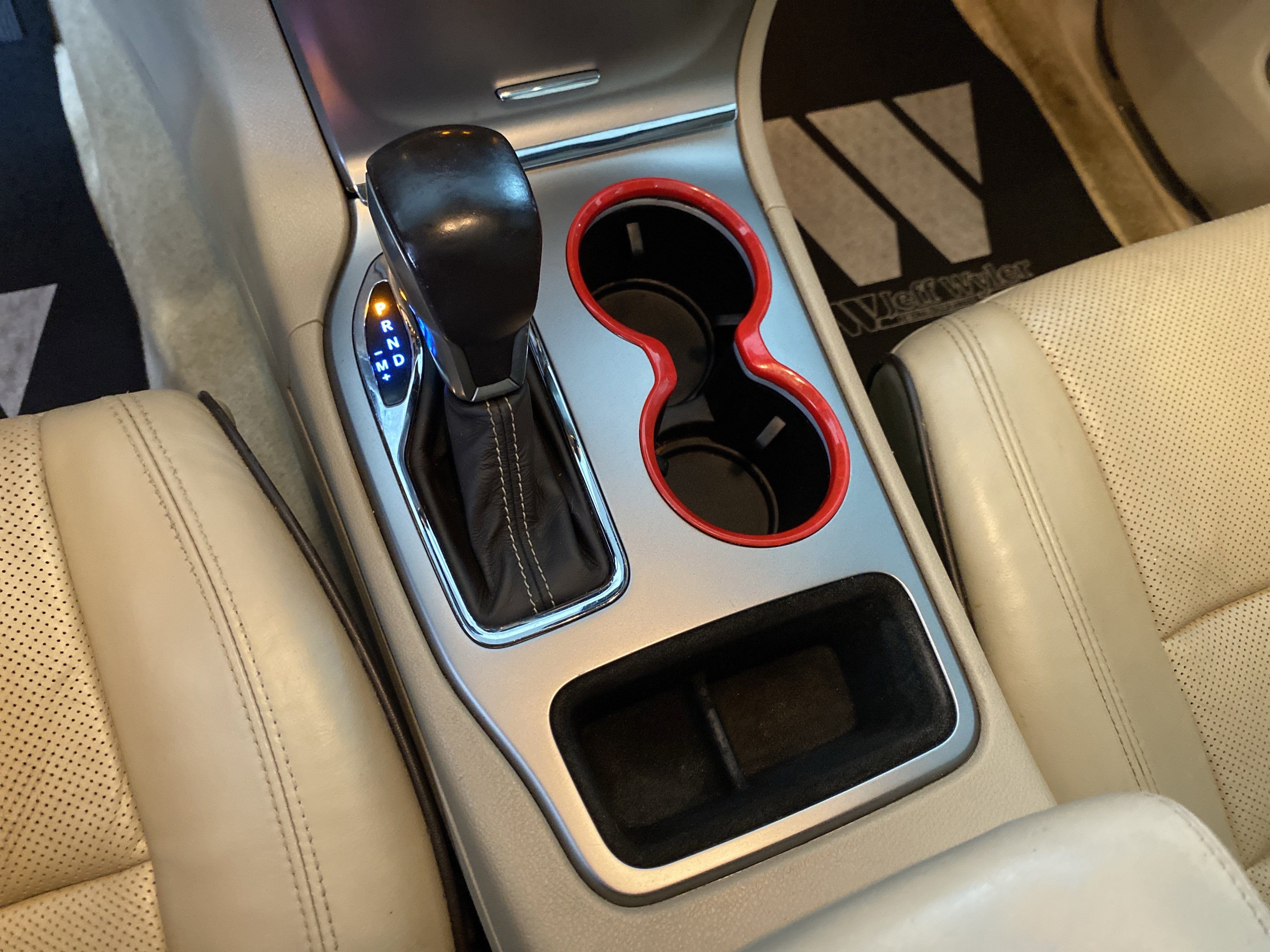 Used 2018 Jeep Grand Cherokee Overland image 13